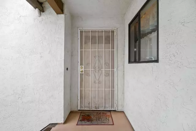 San Ysidro, CA 92173,3556 Sunset #35