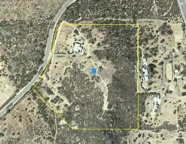 Campo, CA 91906,30477 Oak Drive