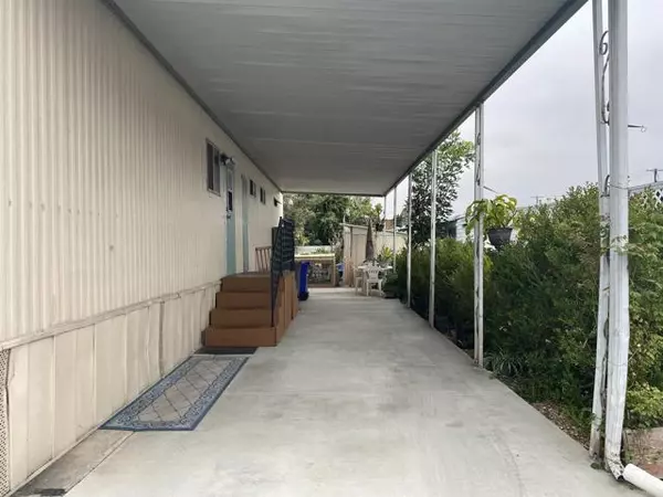 718 Sycamore #98, Vista, CA 92083