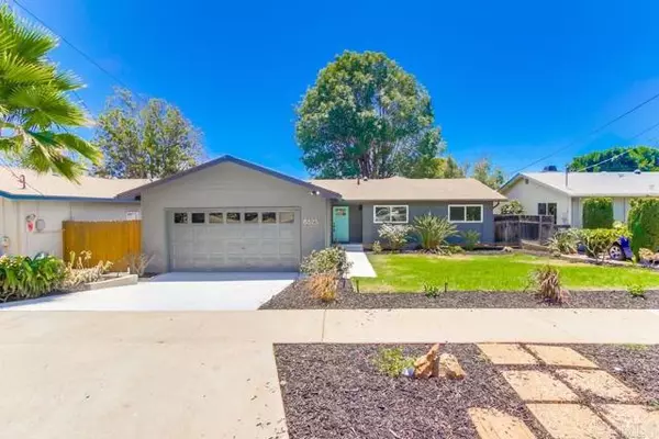 8825 Joris Way, La Mesa, CA 91941