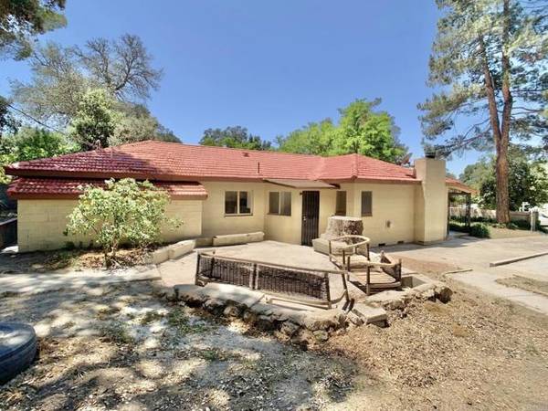 2461 Live Oaks Trail, Boulevard, CA 91905