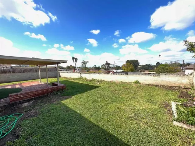 La Mesa, CA 91942,5540 Heidi Street