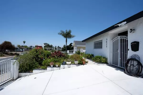 3622 Agosto Street, San Diego, CA 92154