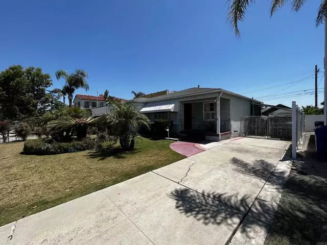 4671 El Cerrito Drive, San Diego, CA 92115