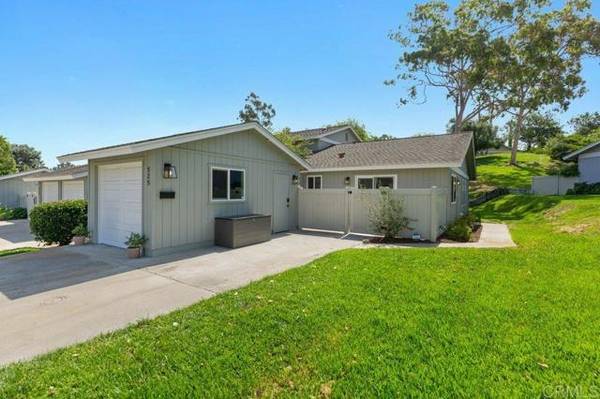 325 Countrywood Lane, Encinitas, CA 92024