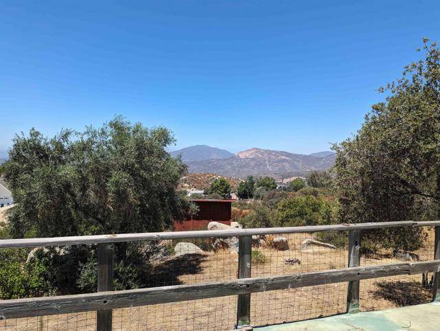 3910 Carveacre Road, Alpine, CA 91901