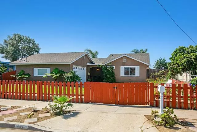 Imperial Beach, CA 91932,817 Hickory Court