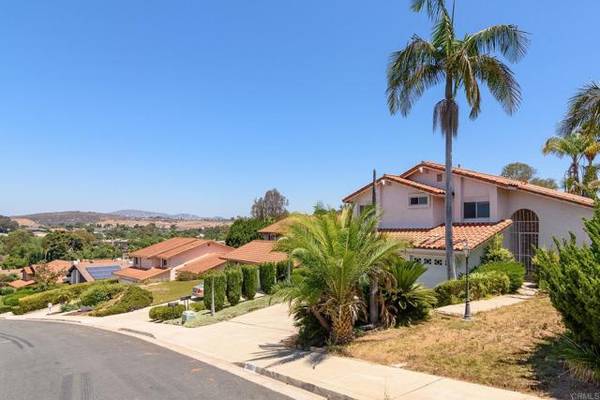 3651 Belle Bonnie Brae Rd, Bonita, CA 91902