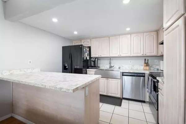 National City, CA 91950,617 R Avenue #20