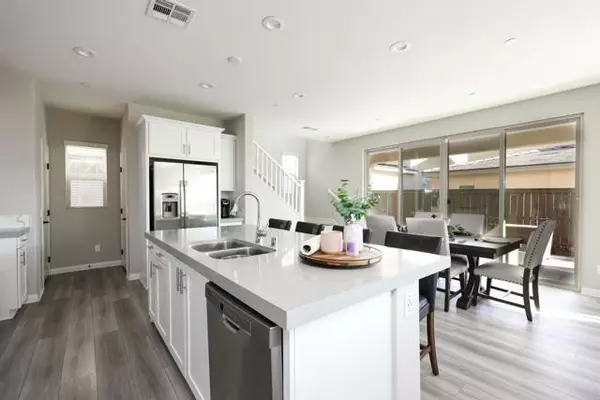 Chula Vista, CA 91913,906 Camino Meandro