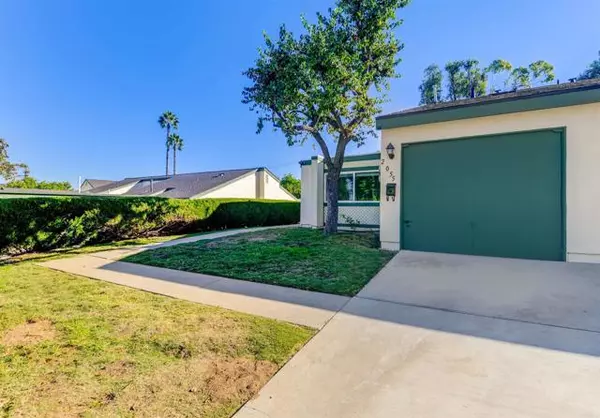 2055 Terraspiro Avenue, Spring Valley, CA 91977