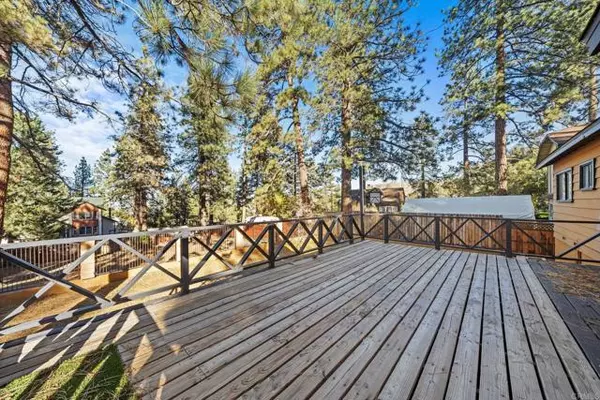 Wrightwood, CA 92397,5591 Juniper Drive