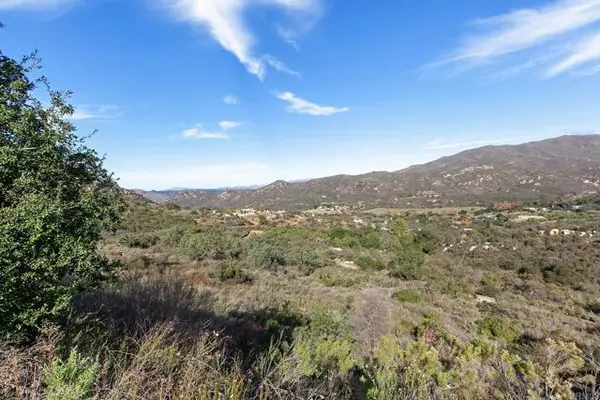 Jamul, CA 91935,15320 SKYLINE TRUCK TRAIL