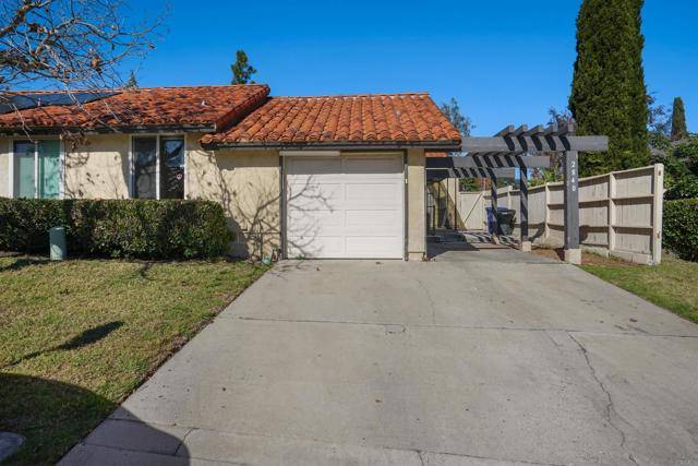 2840 Glen Canyon Circle, Spring Valley, CA 91977