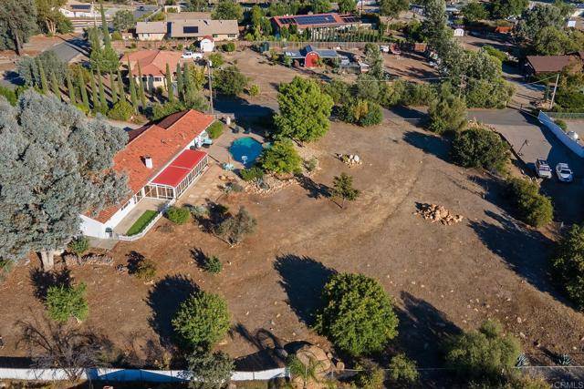 1717 ROBLE GRANDE RD, Alpine, CA 91901