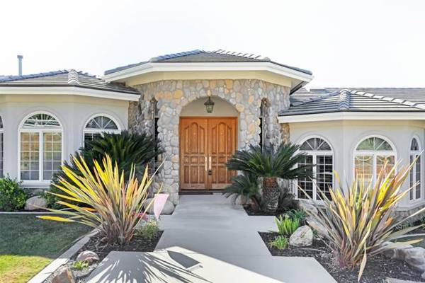 Alpine, CA 91901,2801 Via Asoleado