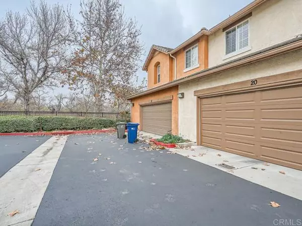 Santee, CA 92071,215 River Park Drive #20