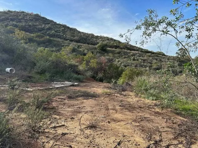 Jamul, CA 91935,Jamul