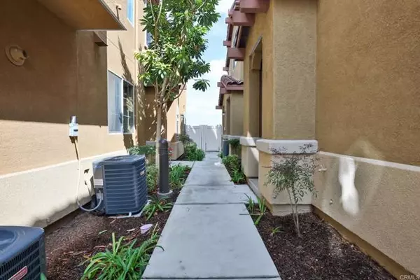 Chula Vista, CA 91913,1557 San Javier Ct #1