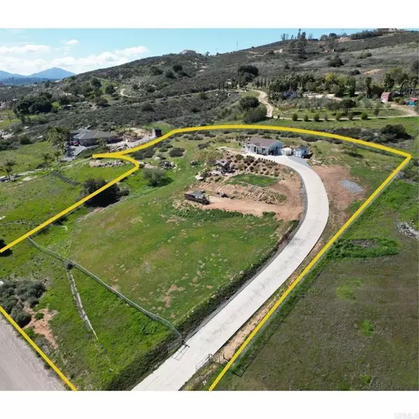 2160 Lapis Lane, Ramona, CA 92065