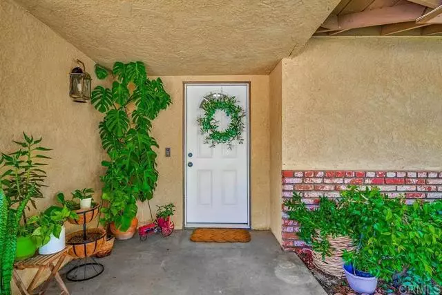 25953 CASA LOMA Court, Hemet, CA 92544