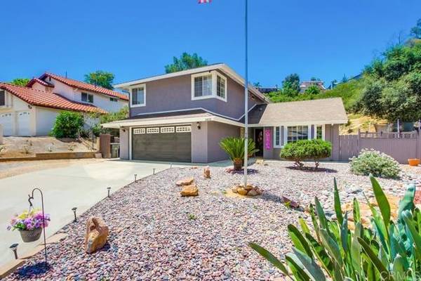 24521 Novato, Ramona, CA 92065