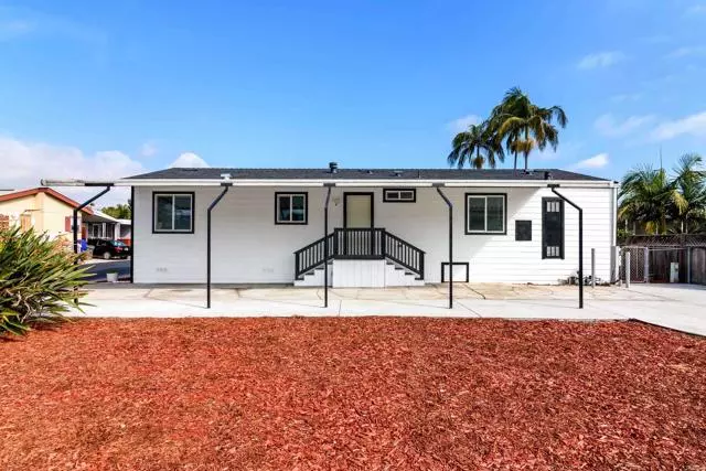 112 Greenwood, Oceanside, CA 92054