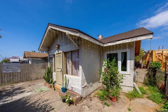 408 Sicard St., San Diego, CA 92113