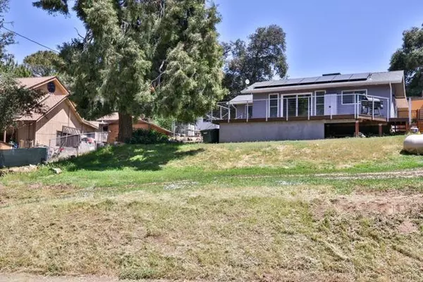 Descanso, CA 91916,25240 Manzanita Ln