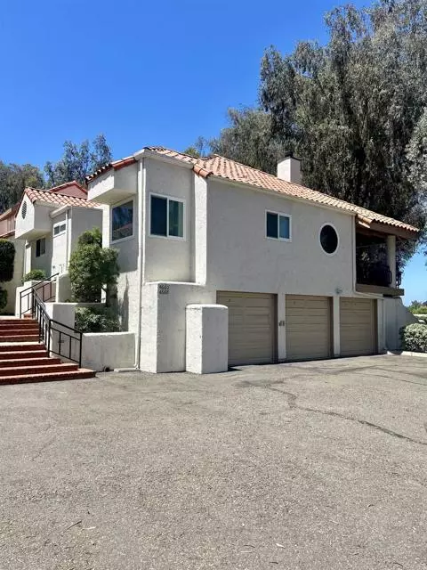 Bonita, CA 91902,4666 Villas Place