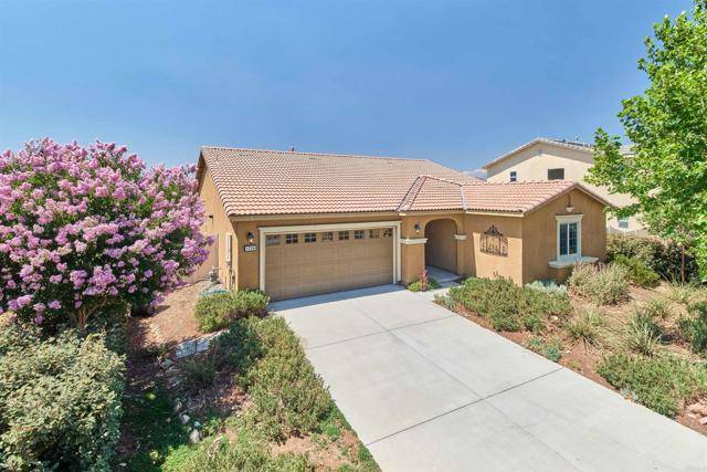 1734 Wheelbarrow Way, San Jacinto, CA 92582