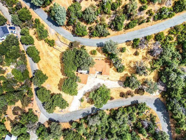 2113 Whispering Pines Drive, Julian, CA 92036