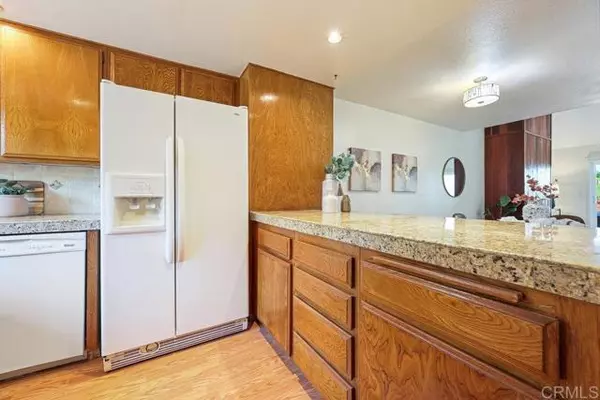 La Mesa, CA 91942,7755 Saranac Pl #41