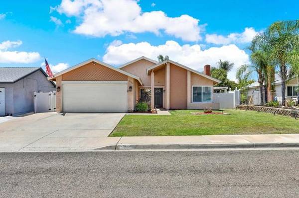 9736 Kenesaw Court, Santee, CA 92071