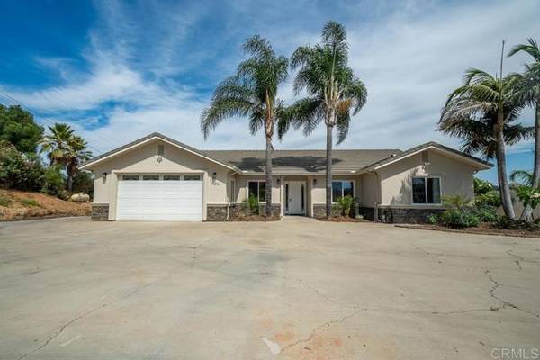 9857 Chocolate Summit Drive, El Cajon, CA 92021