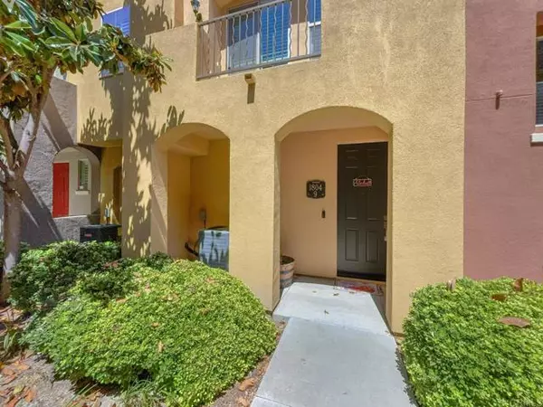 Chula Vista, CA 91913,1804 Olive Green Street #9