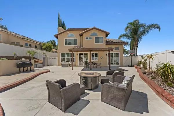 Corona, CA 92882,1351 Canyon Crest Drive