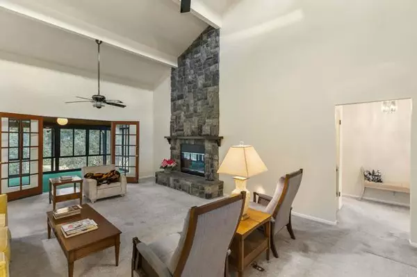 28988 Sequoia Road, Pine Valley, CA 91962