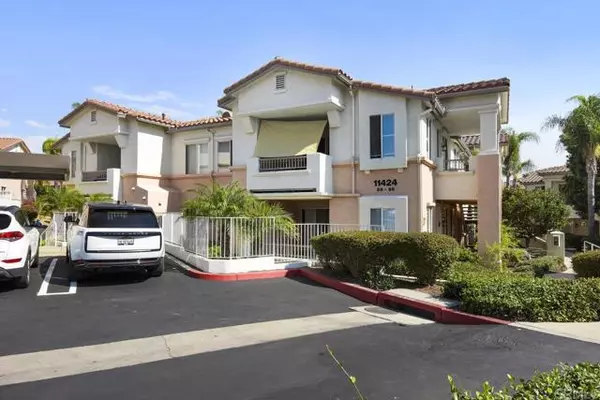 11424 Via Rancho San Diego #89, El Cajon, CA 92019