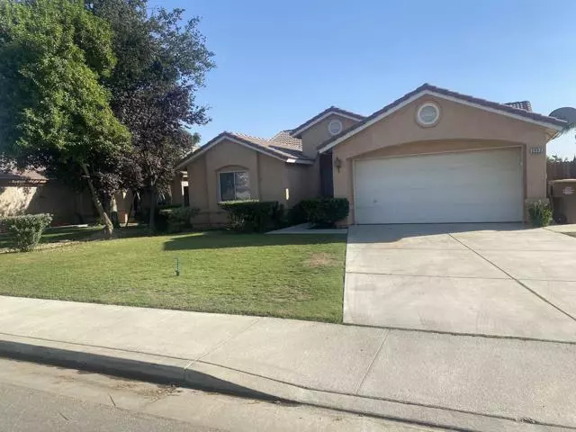 2903 Tar Springs Avenue, Bakersfield, CA 93313