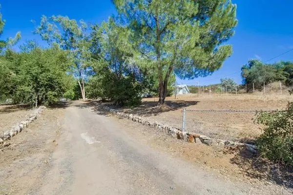 17986 HIGHWAY 94, Dulzura, CA 91917