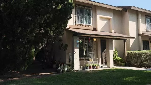 Spring Valley, CA 91977,8323 Panorama Ridge Ct