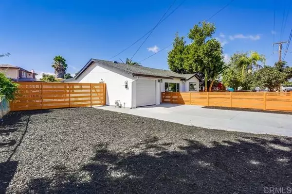 Vista, CA 92083,1218 Teelin Avenue