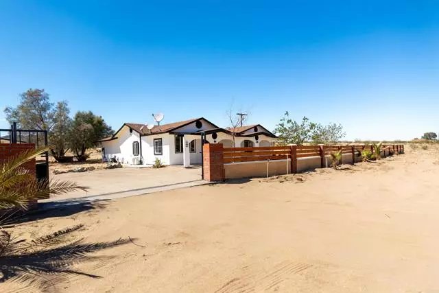 29 Palms, CA 92277,5066 Lear Avenue