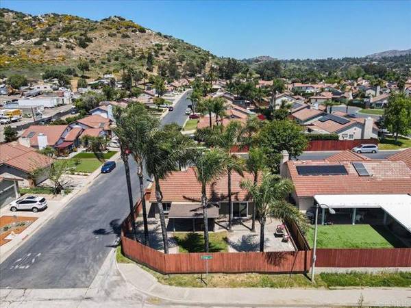 11507 Paseo Lago, Lakeside, CA 92040