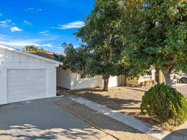 249 Holiday, Oceanside, CA 92057