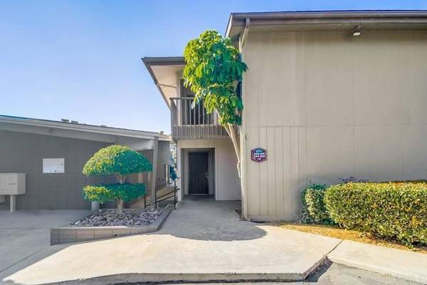 Bonita, CA 91902,4201 Bonita Road #144