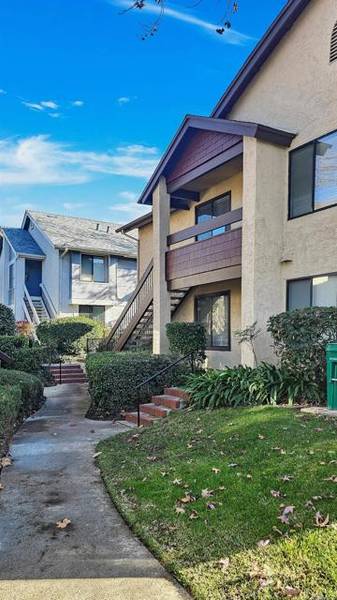 8418 Summerdale Rd #A, San Diego, CA 92126