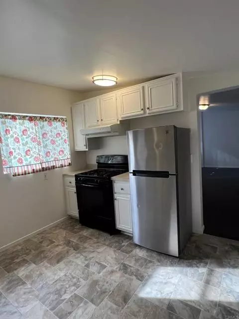 Spring Valley, CA 91977,3535 Helix St Unit D