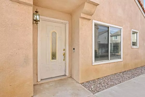 Murrieta, CA 92562,41147 Via Cedro